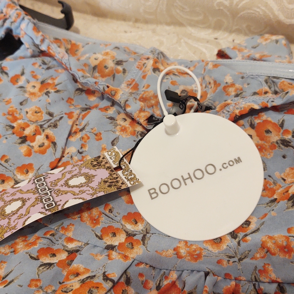 NWT BooHoo FLORAL OFF THE SHOULDER KNOT FRONT Light Blue MAXI DRESS - Picture 6 of 8